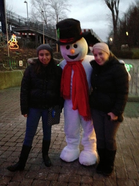 Kennywood Holiday Lights  snowman selfie