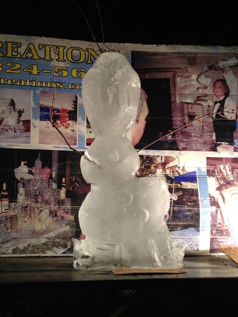 Kennywood Holiday Lights  olaf ice sculpture