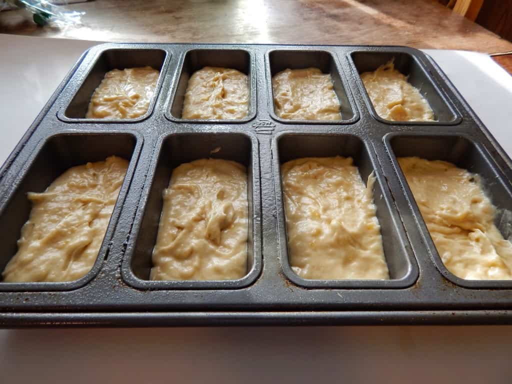Banana Bread Recipe separate batter into 8 mini loaves