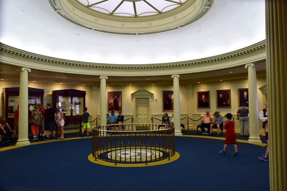 Hall of Presidents Liberty Square