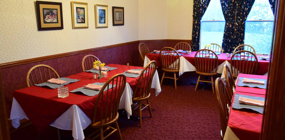 White Oak Inn Dining Room
