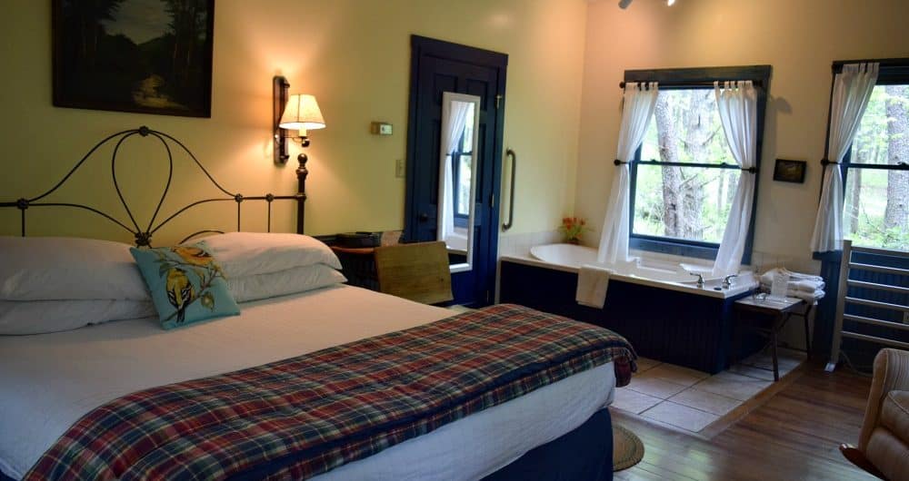 Inn and Spa Bittersweet Cottage