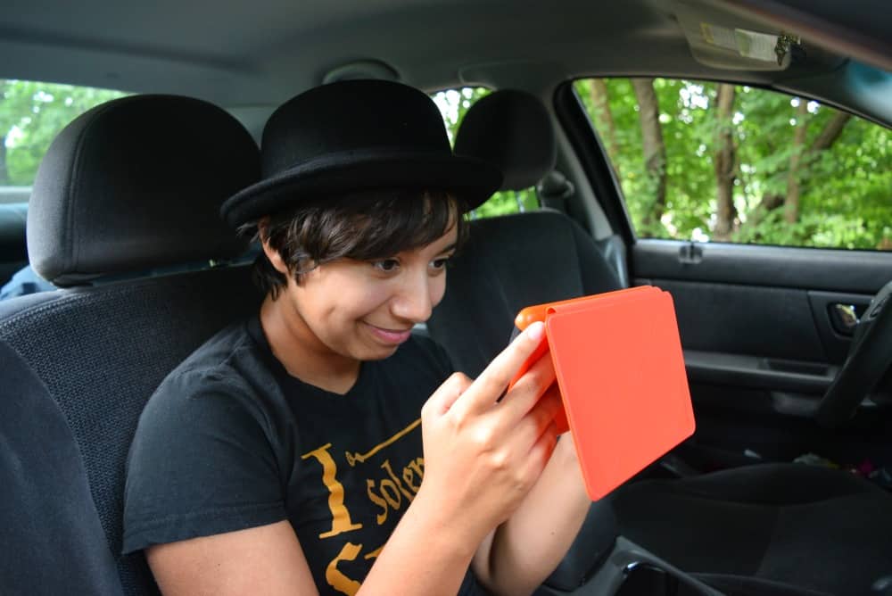 Kindle fire Front Seat side