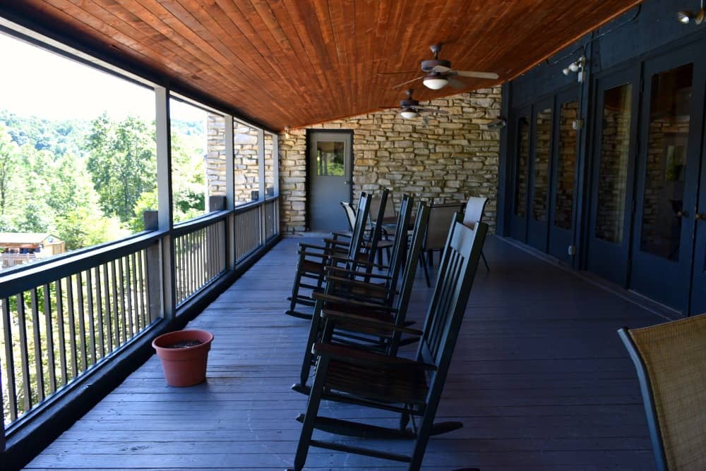 Shawnee Outdoor Porch