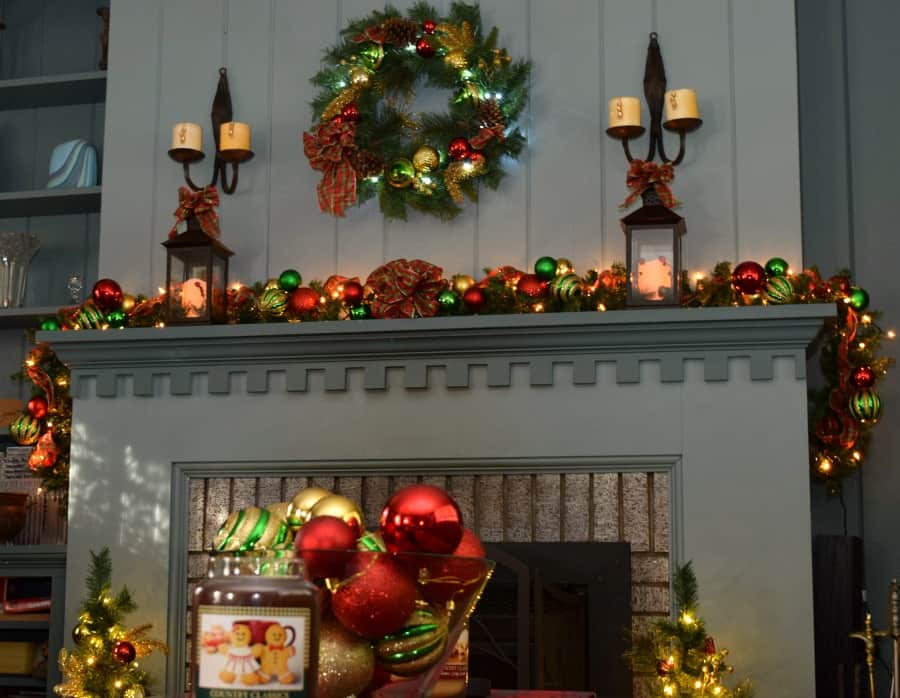Boscovs holiday decor full mantle