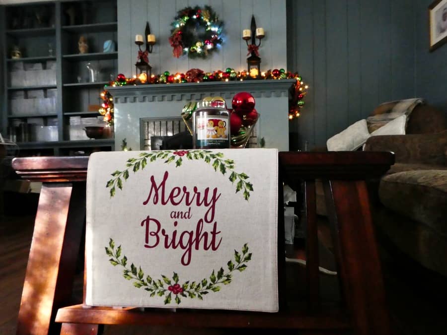 Boscov's table runner