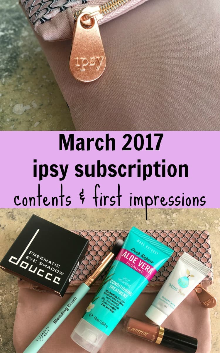 This month my ipsy bag was filled with everything from beauty b[products to beauty tools! Here's what I got in my ipsy march 2017 subscription bag.