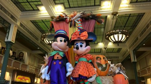 Mickey's Not-So-Scary Halloween Party hacks: Mickey's Not-So-Scary Halloween Party 2017 Mickey and Minnie