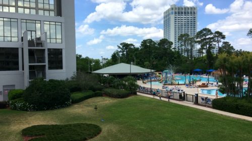 Wyndham Lake Buena Vista pool area