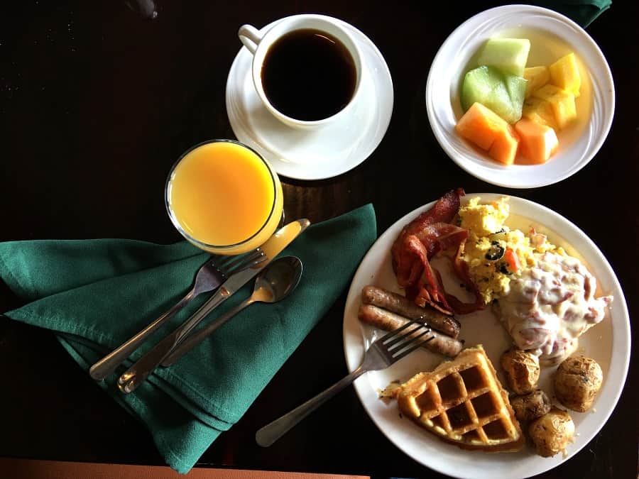 Canaan Valley Resort dining breakfast buffet