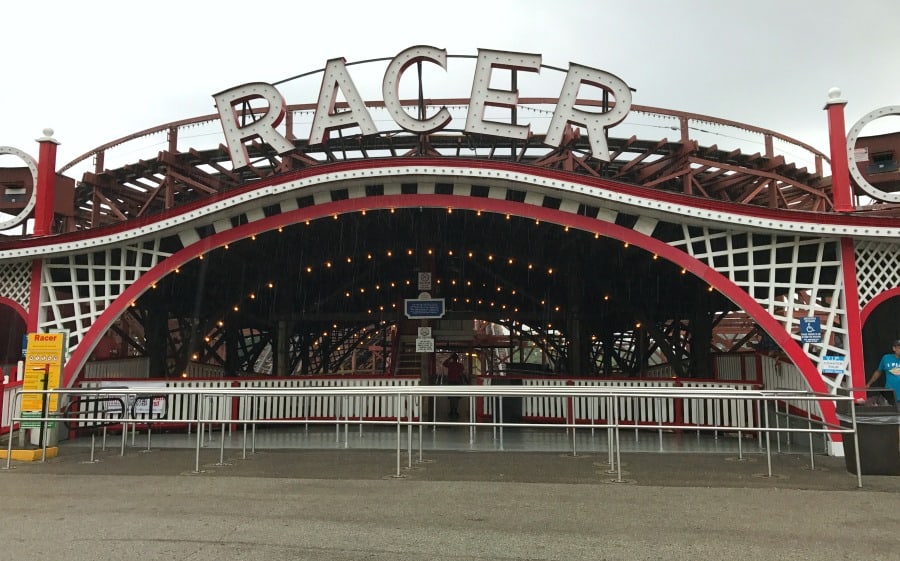 Kennywood Racer: A wooden coaster classic! 