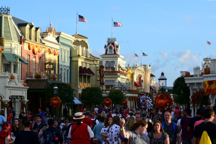 Beating the crowds at Magic Kingdom is easy with these 11 ideas!