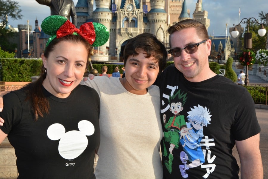 Take crowdless photos in front of Cinderella Castle before rope drop.