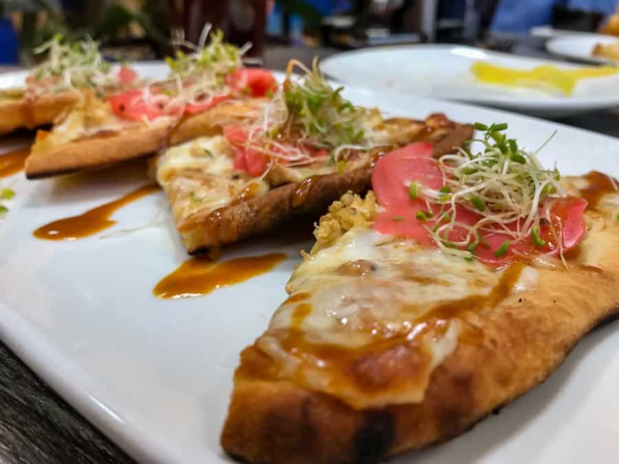 Where to eat in Clearwater Beach: Margarita Naan Flatbread at Clear Sky on Cleveland, Clearwater, FL. 