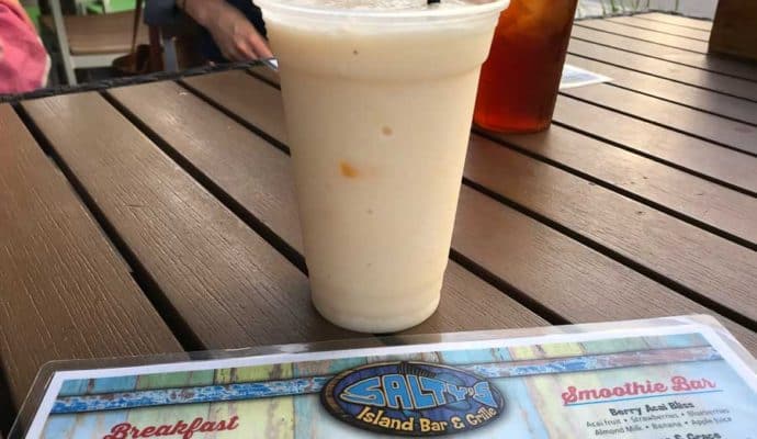 Where to eat in Clearwater Beach: A Peach on the Beach Smoothie at Salty's.