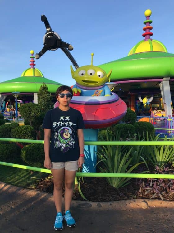 An alien photo op in Toy Story Land. 