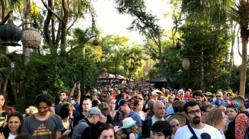 How to NOT be an annoying guest at Disney parks: don't run.