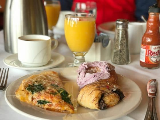 First Timer’s Guide to Seven Springs: Slopeside breakfast buffet