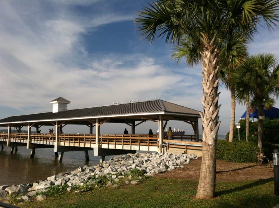 Romantic things to do in St. Simons Island for couples: St. Simons Pier