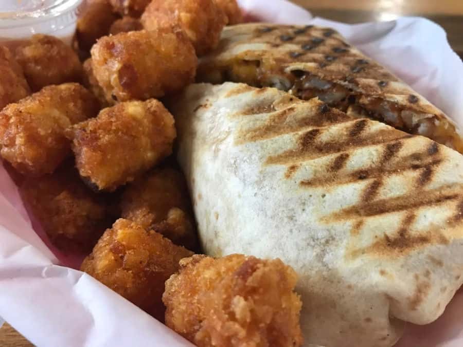 Fun things to do in Butler County, PA: Dining at Mission Mahi