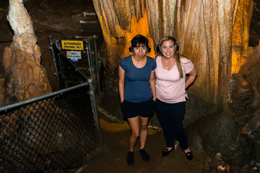 Fun things to do in Eureka Springs in Summer with Kids: Onyx Cave