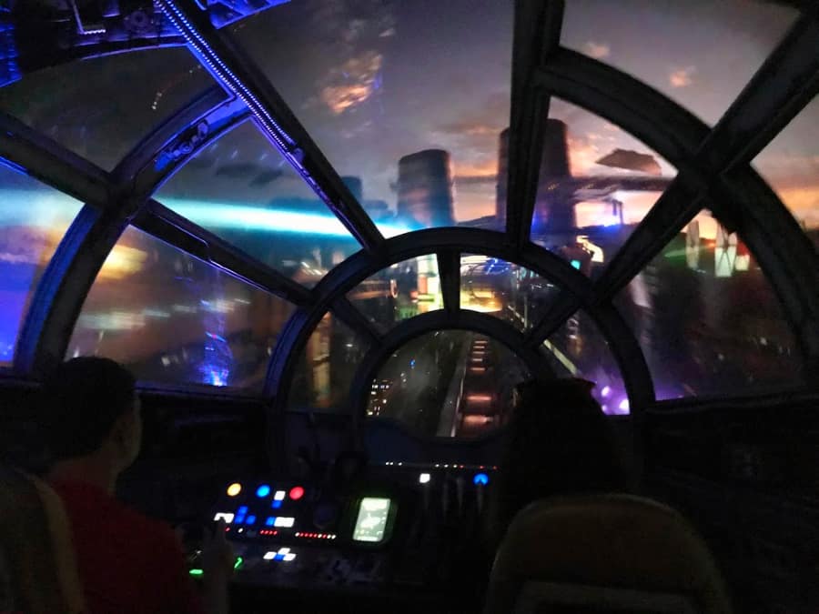 tips for Star Wars: Galaxy's Edge at Disney World - Smuggler's Run