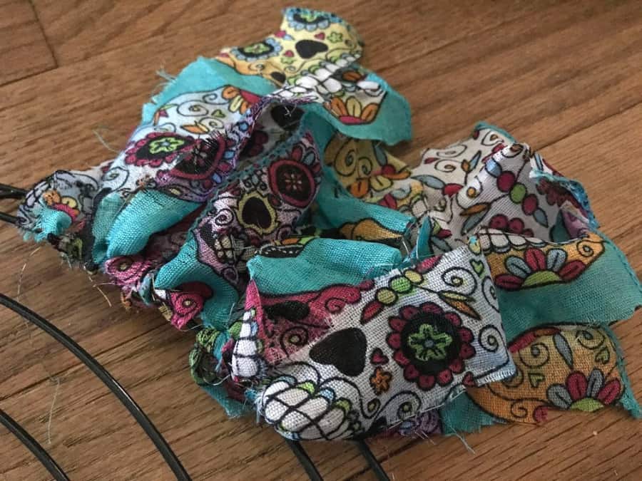 Day of the Dead Wreath DIY: Rag Wreath