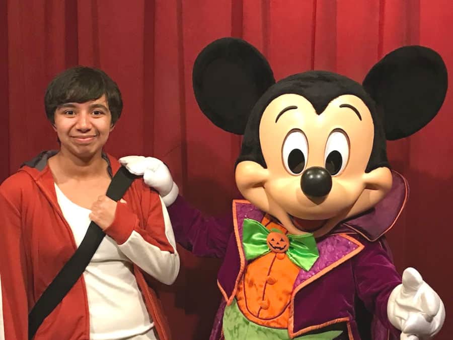 Mickey's Not-So-Scary Halloween Party with teens: Mickey meet and greet