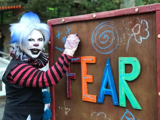 Phantom Fright Nights Review: Fear Fest walkthrough with Blinky