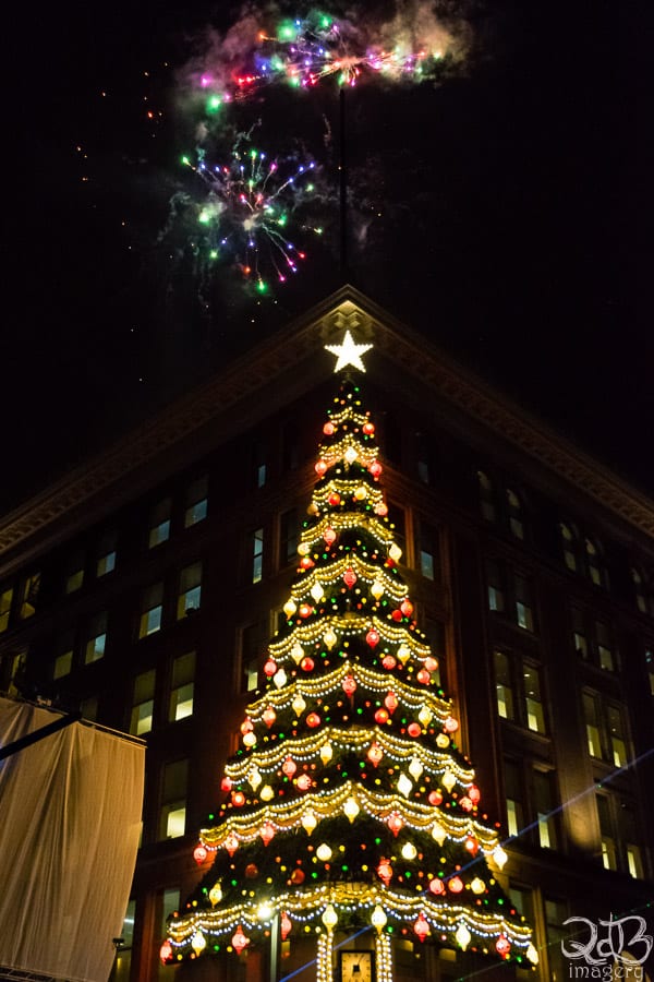 Free things to do in Pittsburgh during the holidays: Comcast Light-Up Night