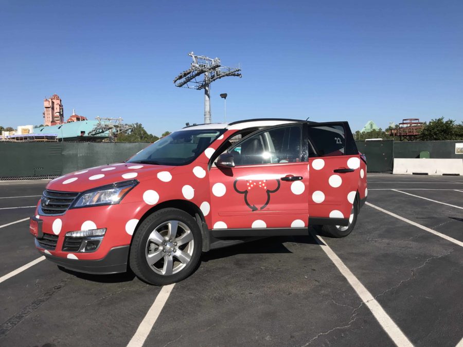 How to use Disney World transportation: Minnie Van Service