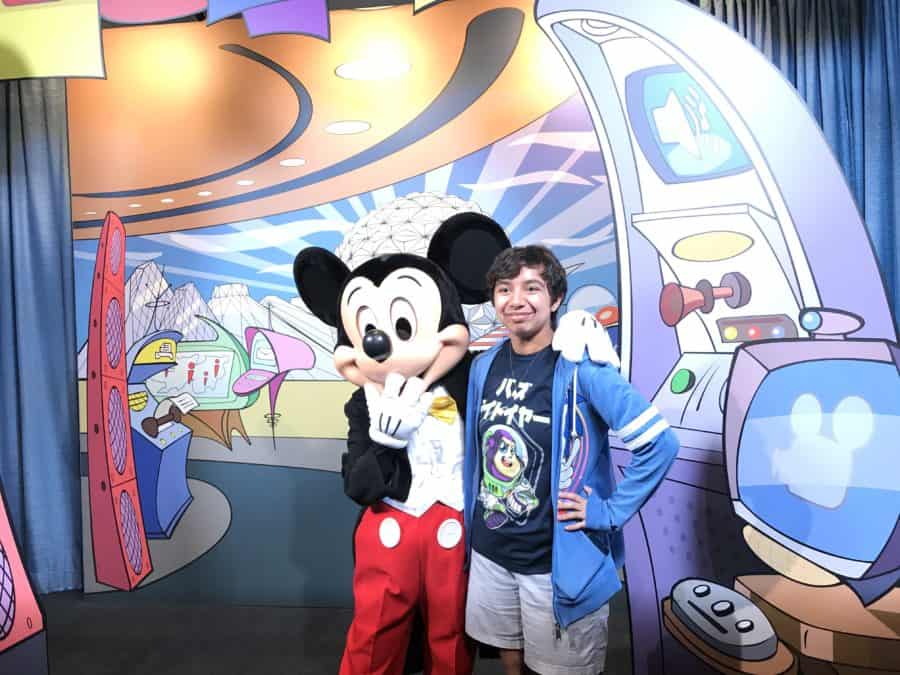 where to meet Mickey and Minnie at Disney World: Mickey Mouse at Epcot