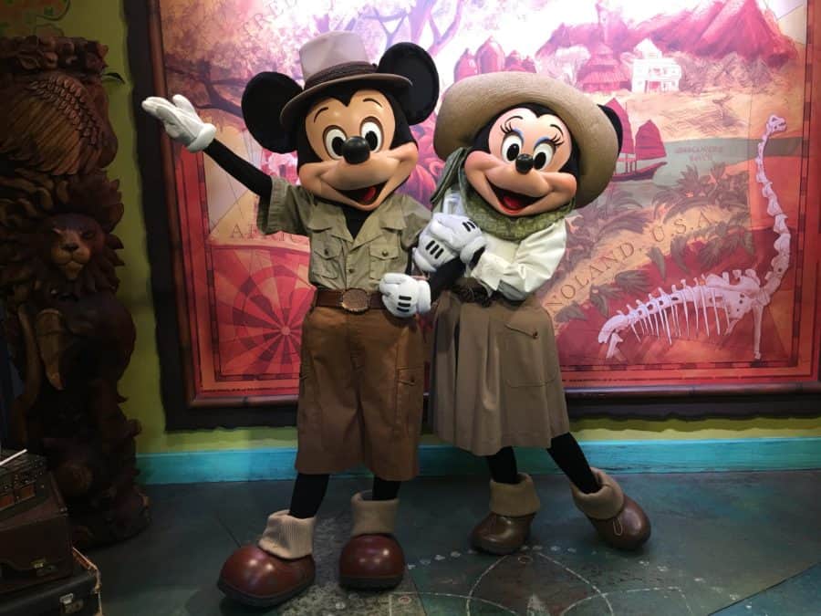 mickey and minnie disney world