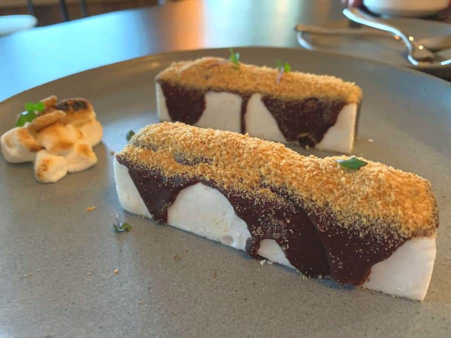 Craftsman Kitchen & Terrace S'mores