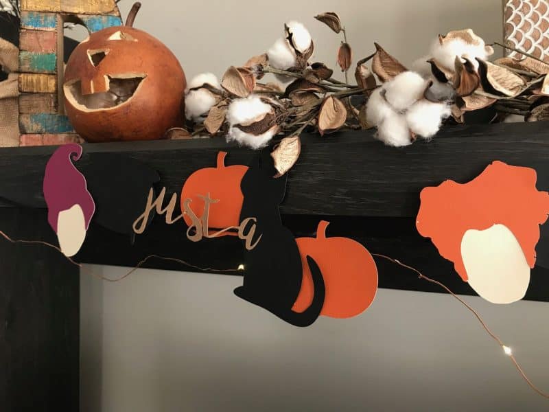 Hocus Pocus Halloween Garland