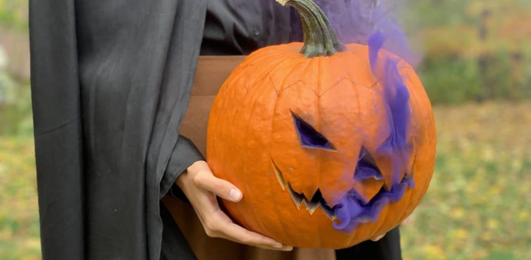 Easy Halloween Smoke Bomb Photo Tips Sand and Snow