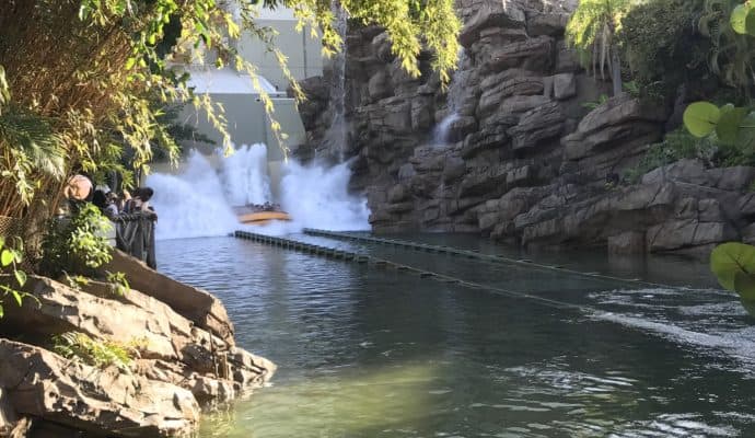 Best rides at Universal Orlando: Jurassic Park river Adventure