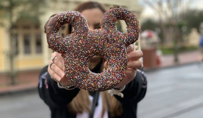 Mickey donut snack