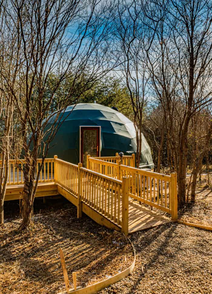 Inn & Spa at Cedar Falls Geodomes extrerior