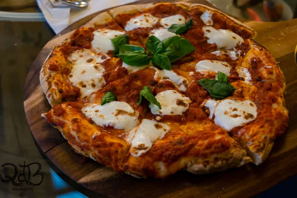 Renovatio's Review East Liverpool Margherita Pizza