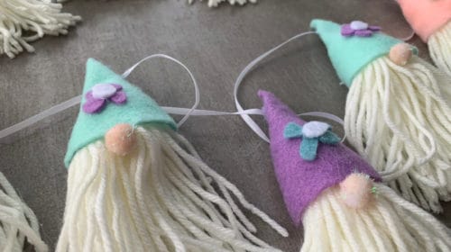 DIY gnome garland