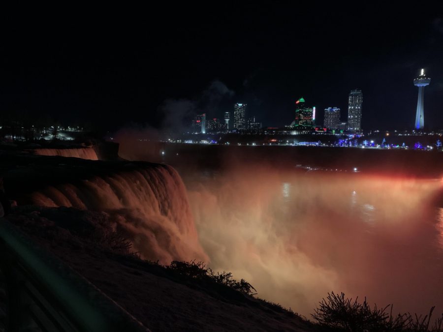 free things to do in Niagara Falls USA - Illumination Show