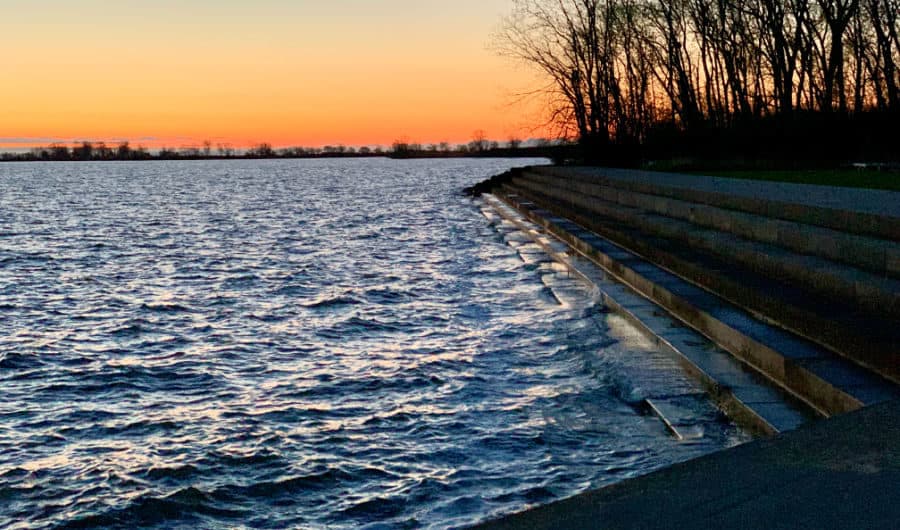 The 10 Top US Lakes That Belong on Every Traveler’s Bucket List 6 Maumee Bay Lodge Review Lake Erie
