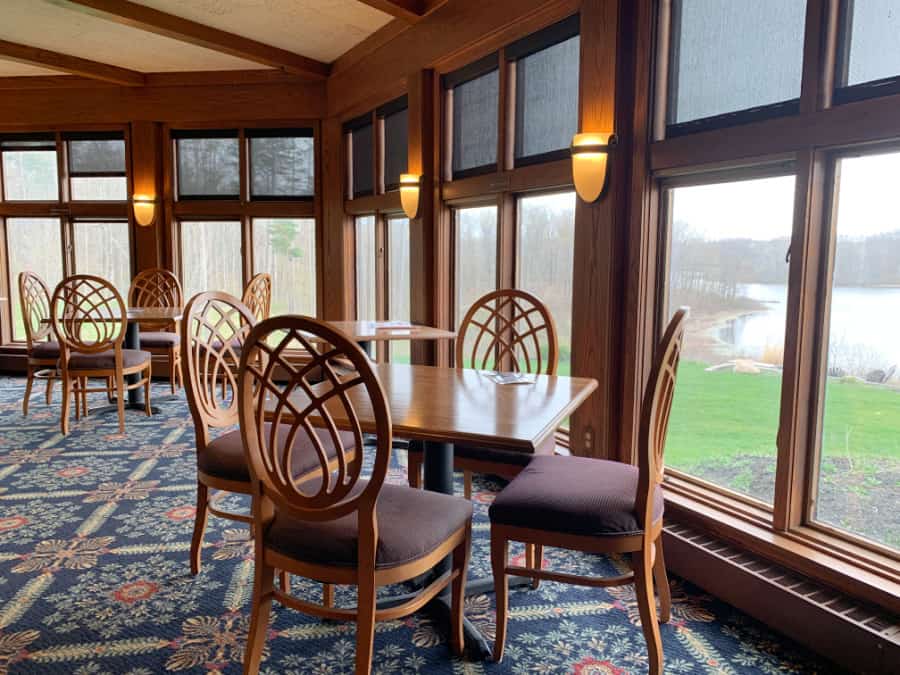 punderson manor review dining room