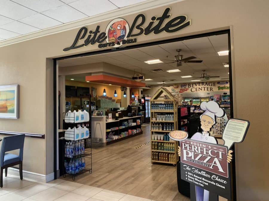 Rosen inn International review - light bite sundries shop