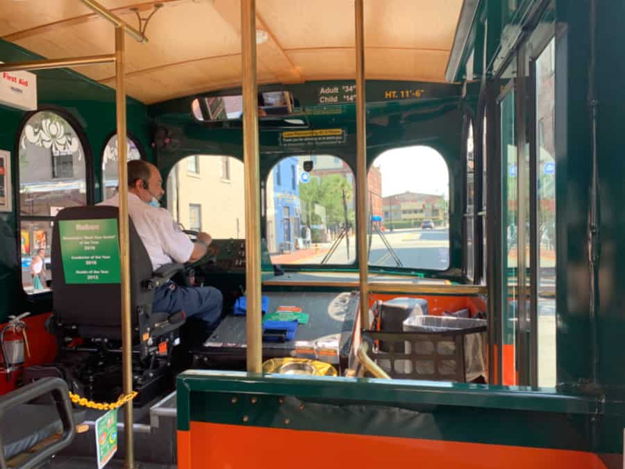 Fun things to do in Savannah with kids: Old Town Trolley Tours