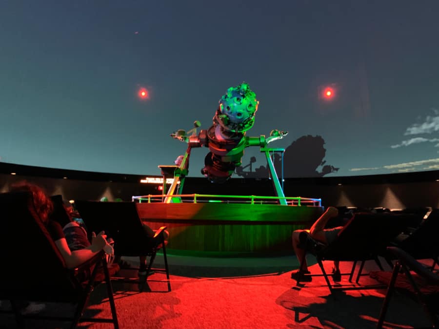 Fun Things to Do in Rochester NY for Couples Planetarium