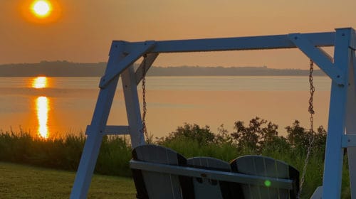 deer creek lodge sunrise on lake