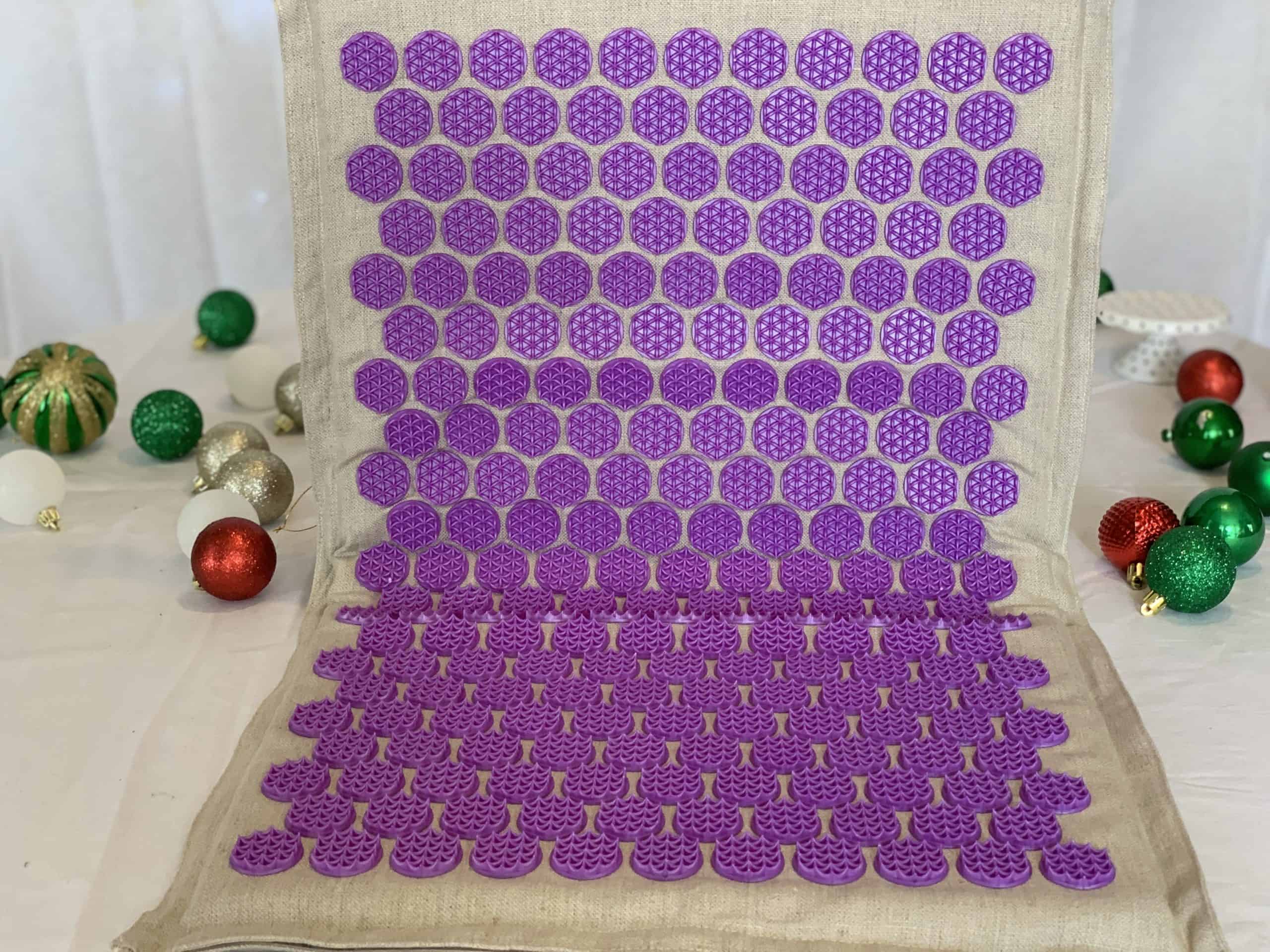 womens holiday gift guide acupressure mat