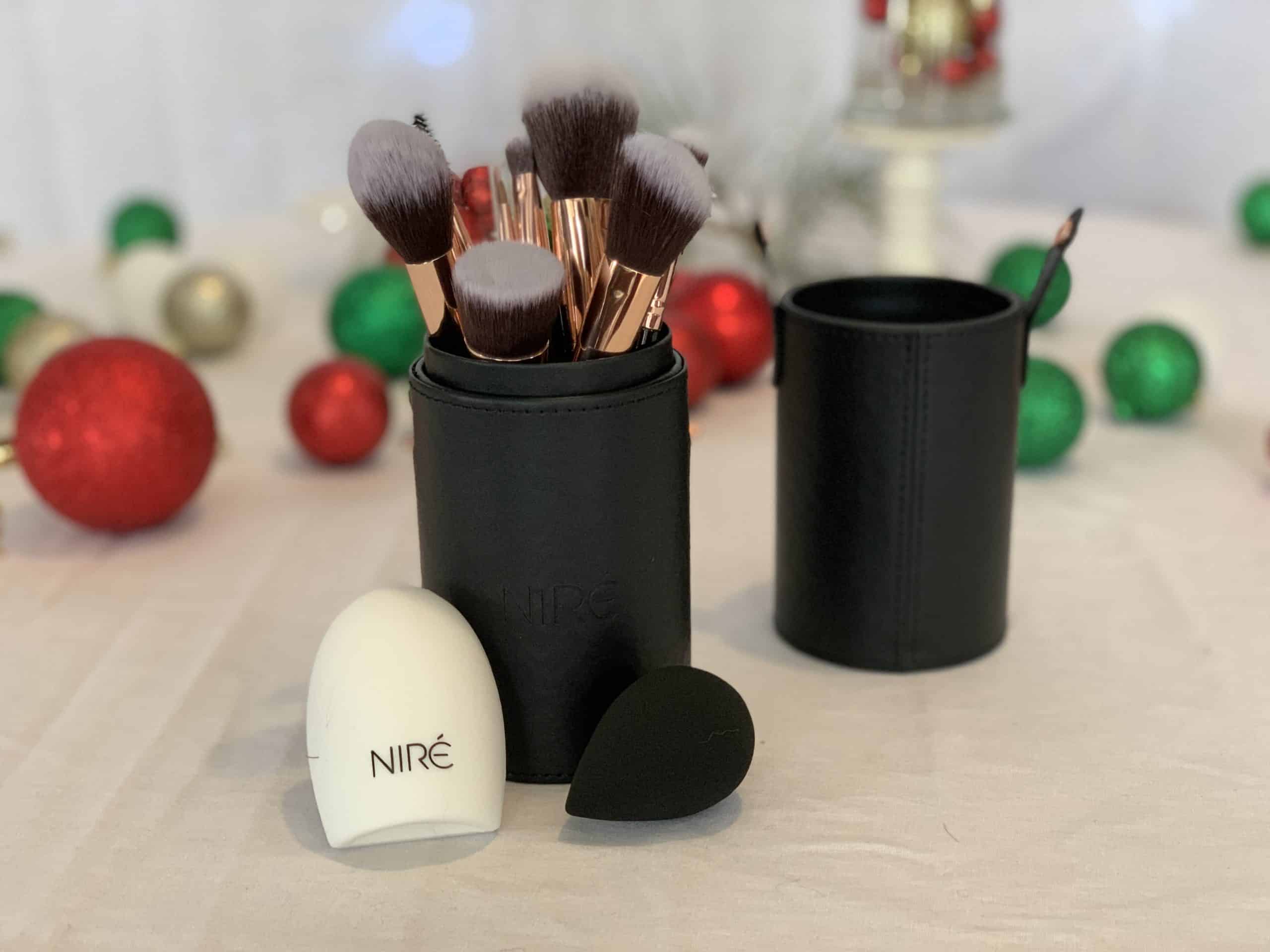 womens holiday gift guide makeup brush set niré copy